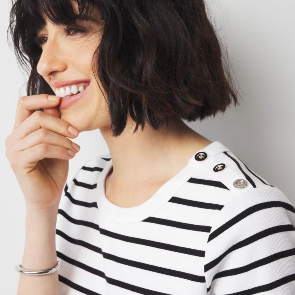White House Black Market Forme Women's Ribbed Stretch Button Shoulder Tee